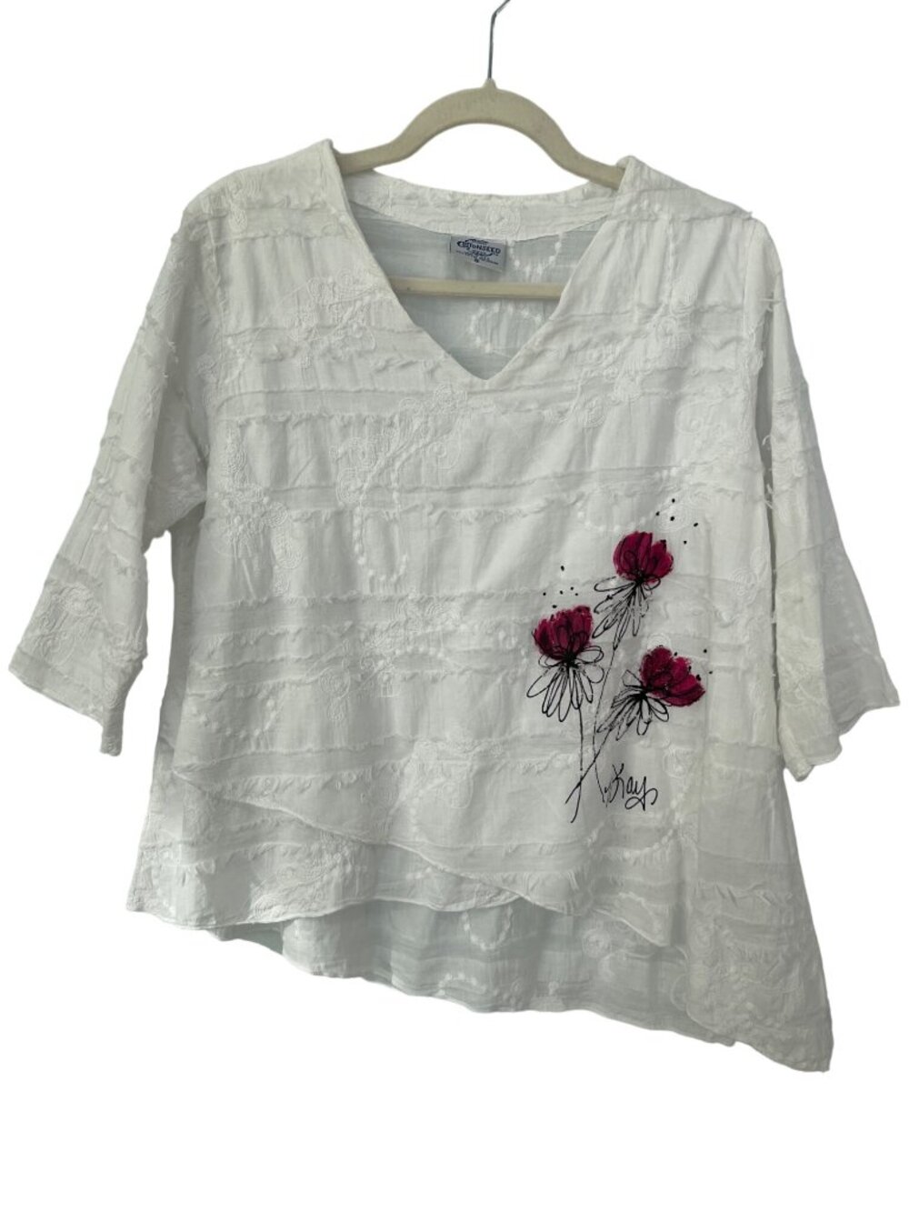 Cottonseed Top Small Lagenlook Casual Wear Hand Painted White Artsy Floral